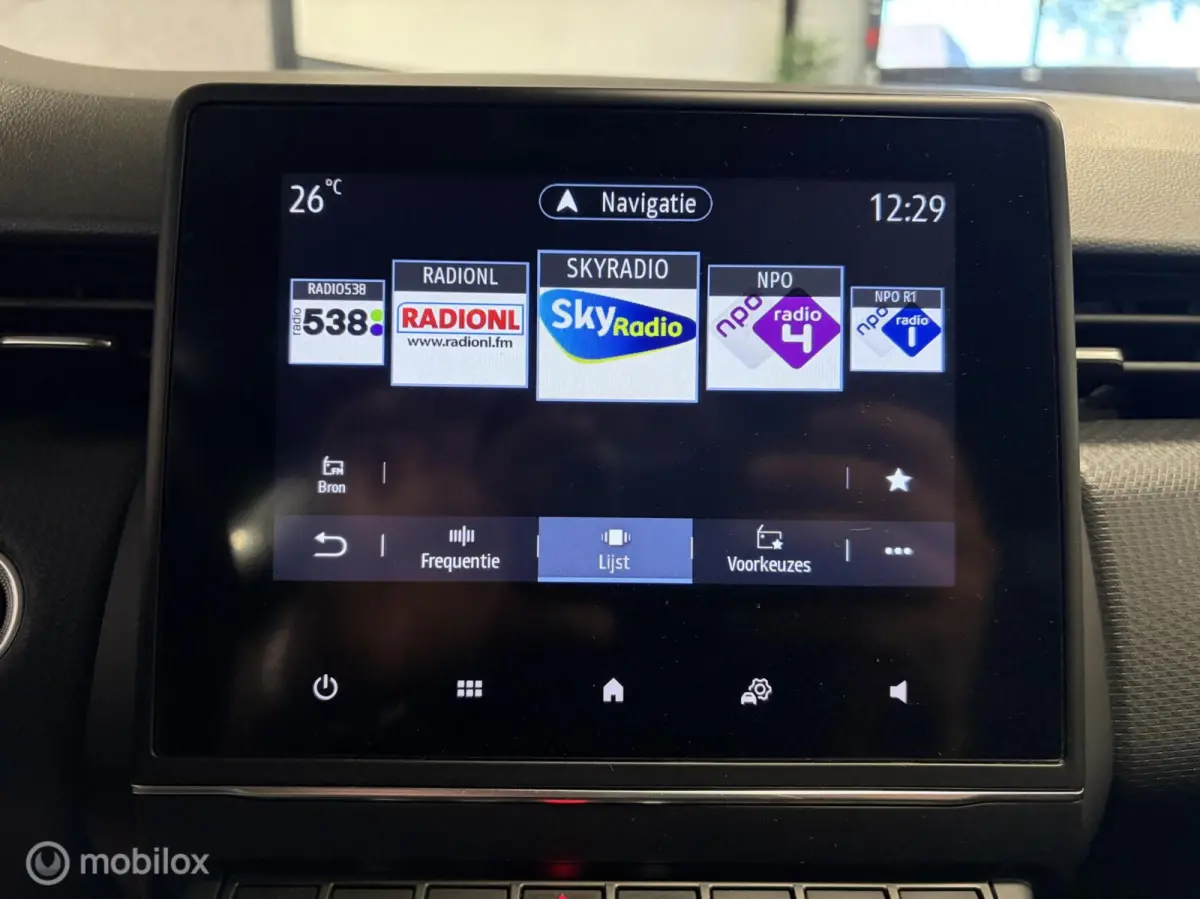 1.0 TCe Zen NAVI / CLIMA / CRUISE / PDC / NAP /