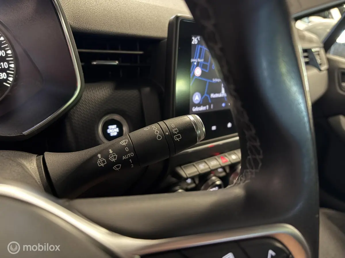 1.0 TCe Zen NAVI / CLIMA / CRUISE / PDC / NAP /