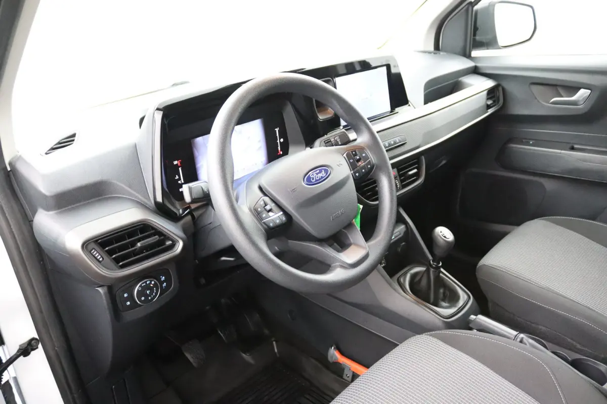 1.0 EcoBoost 100pk Trend | Benzine! | CarPlay/Android Auto | Bluetooth | Parkeersensoren | Airco | Schuifdeur