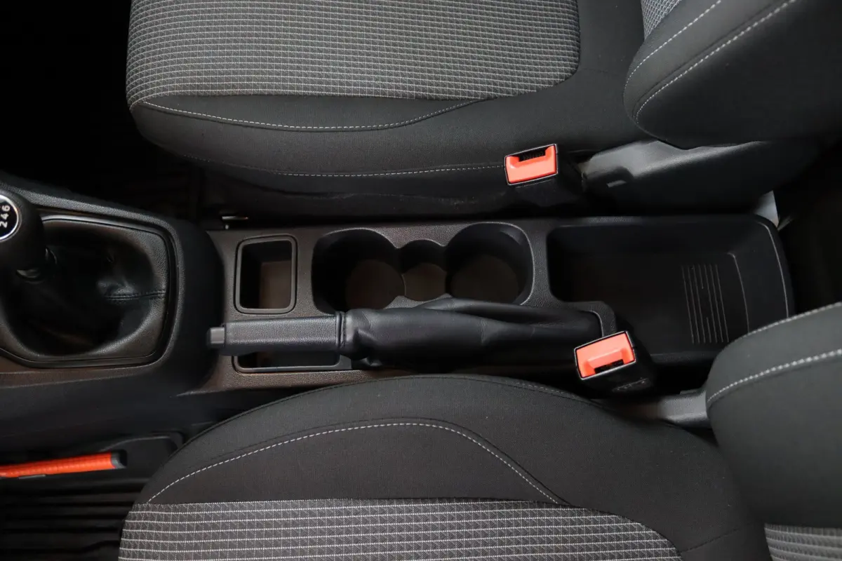 1.0 EcoBoost 100pk Trend | Benzine! | CarPlay/Android Auto | Bluetooth | Parkeersensoren | Airco | Schuifdeur