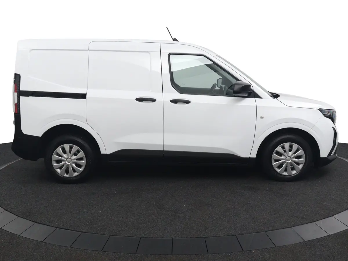 1.0 EcoBoost 100pk Trend | Benzine! | CarPlay/Android Auto | Bluetooth | Parkeersensoren | Airco | Schuifdeur