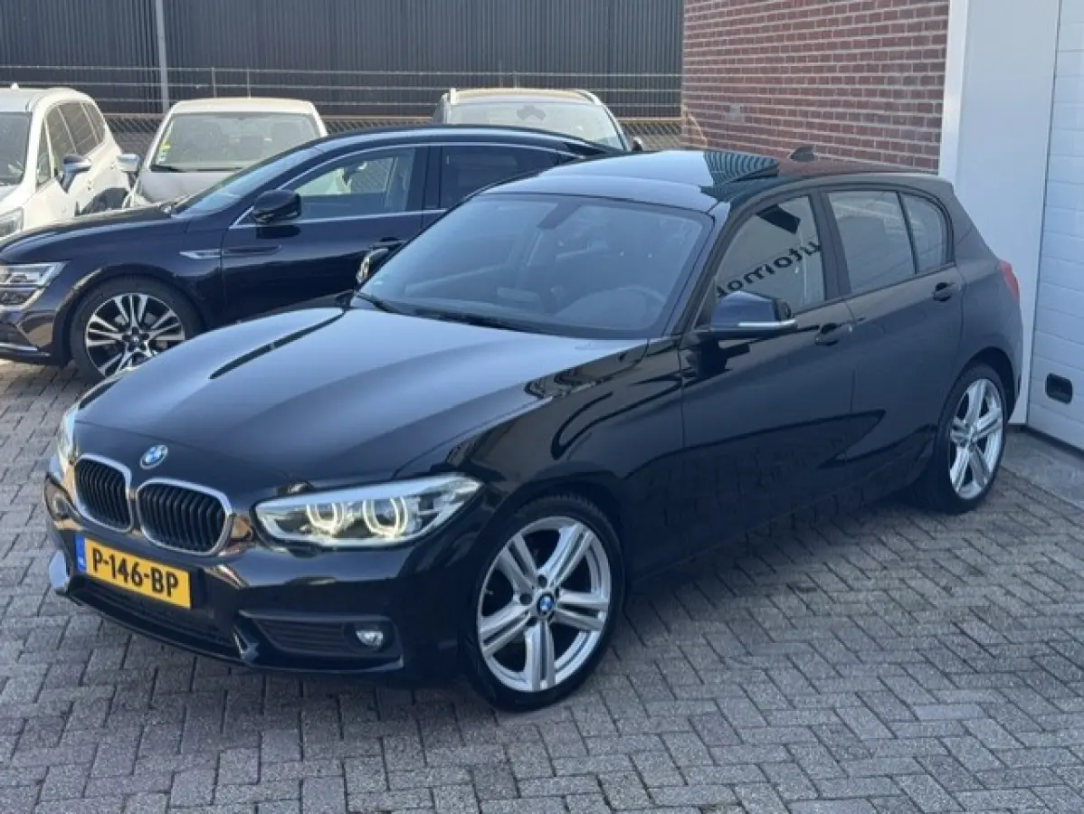 118i High Executive Sport-Schuifdak-LED-Automaat