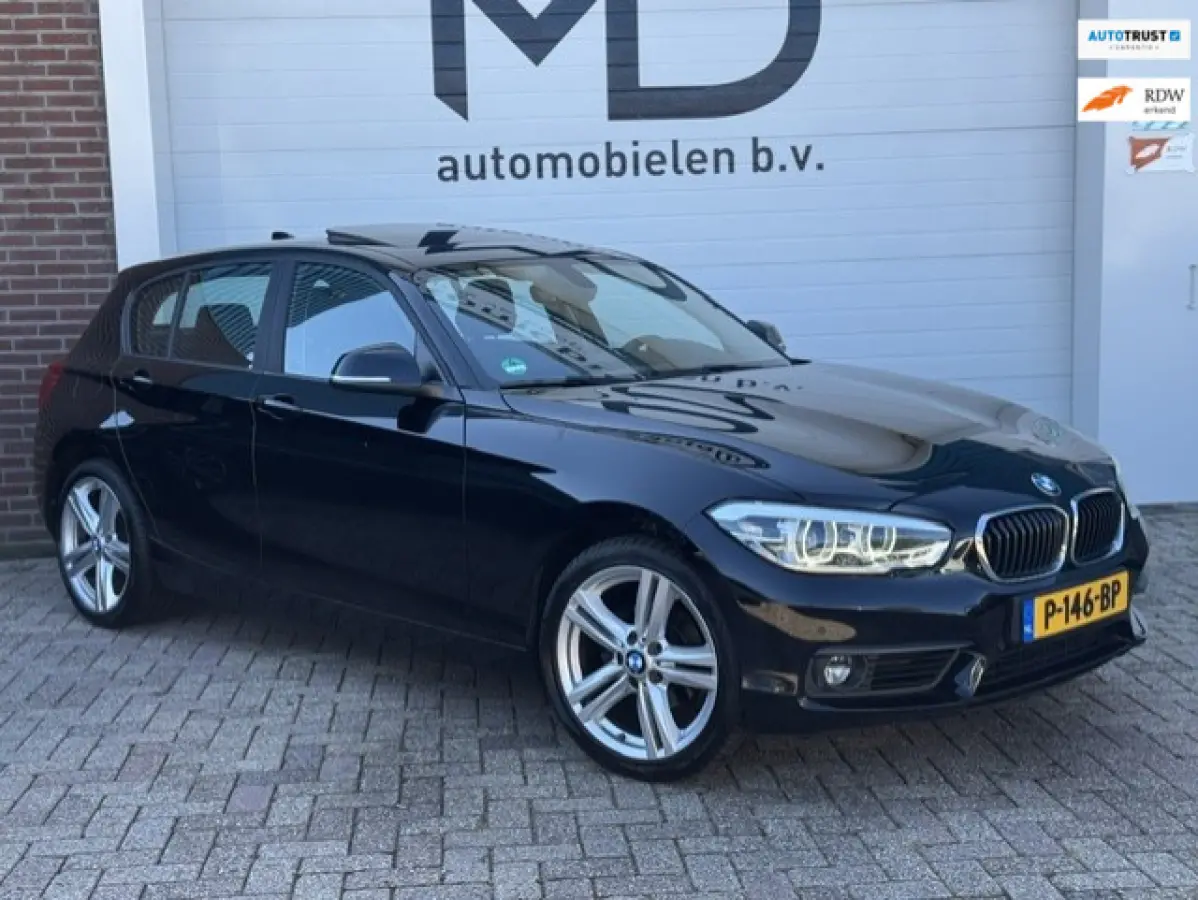 118i High Executive Sport-Schuifdak-LED-Automaat