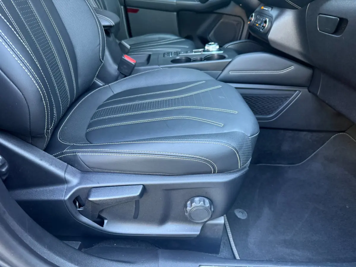 2.5 PHEV 225pk Vignale HUD, Camera's, Winter pack, Navi, Elkl. klep etc. etc.