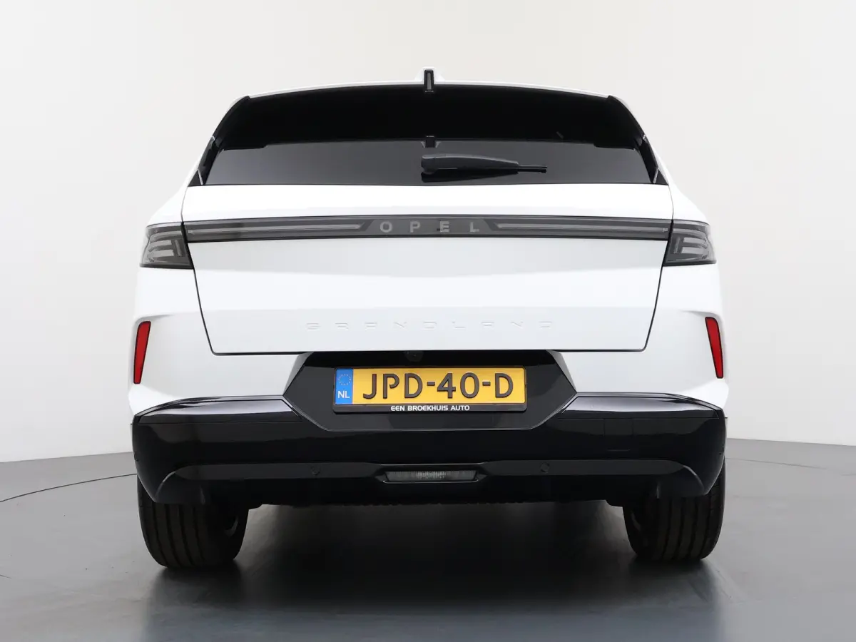 1.6 Turbo Plug-in-Hybrid Business Edition | Achteruitrijcamera | Apple Carplay/Android Auto|telefoonintegratie premium | Cruise control adaptief met Stop&Go