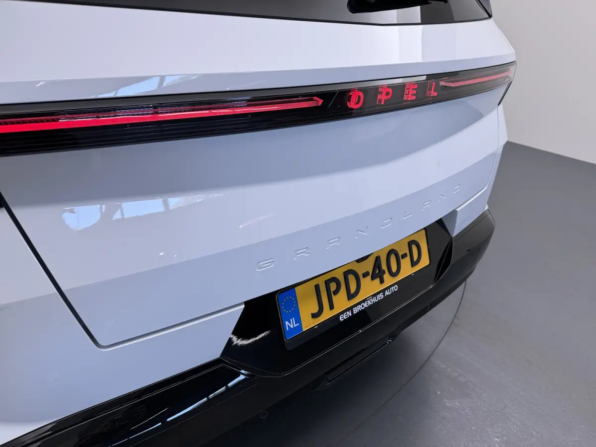 1.6 Turbo Plug-in-Hybrid Business Edition | Achteruitrijcamera | Apple Carplay/Android Auto|telefoonintegratie premium | Cruise control adaptief met Stop&Go