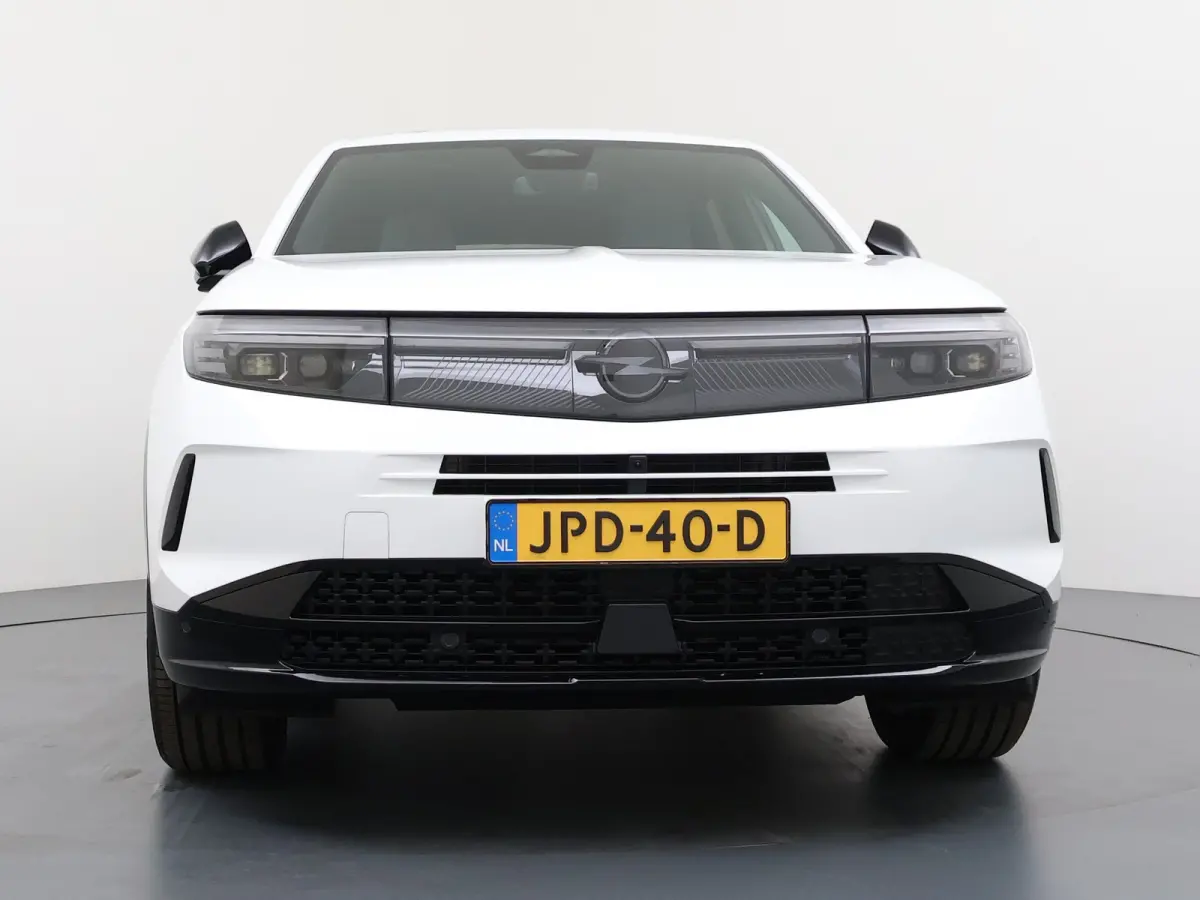 1.6 Turbo Plug-in-Hybrid Business Edition | Achteruitrijcamera | Apple Carplay/Android Auto|telefoonintegratie premium | Cruise control adaptief met Stop&Go