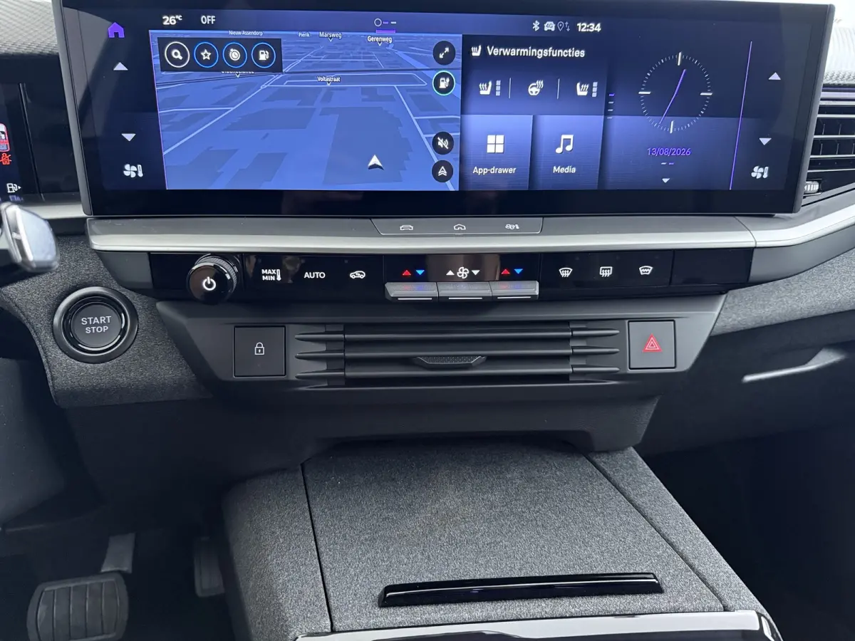 1.6 Turbo Plug-in-Hybrid Business Edition | Achteruitrijcamera | Apple Carplay/Android Auto|telefoonintegratie premium | Cruise control adaptief met Stop&Go