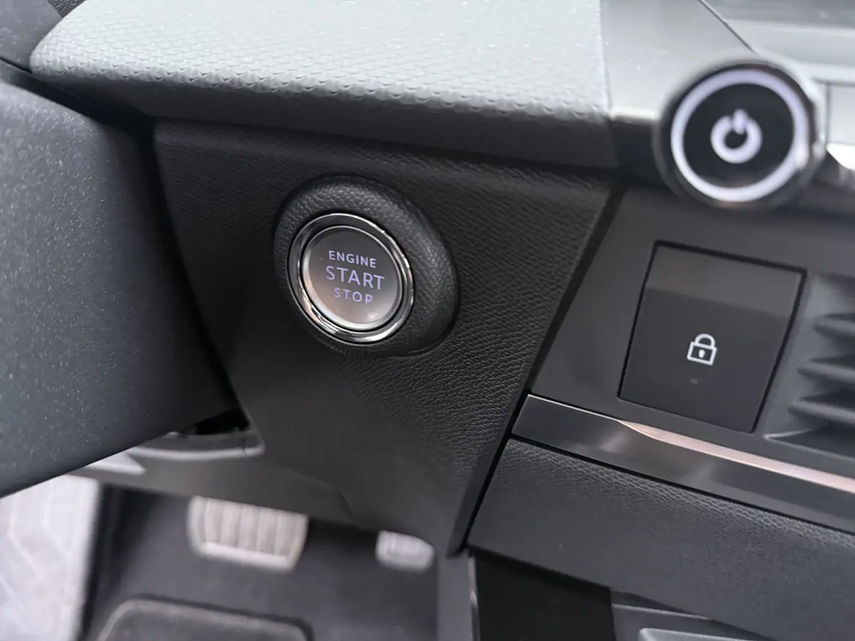 54 kWh Edition | Airco (automatisch) | Apple Carplay/Android Auto|telefoonintegratie premium | Cruise control adaptief