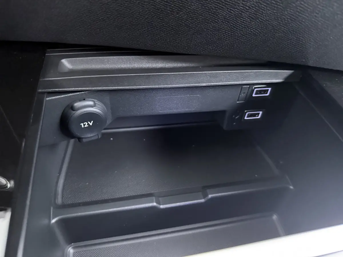 54 kWh Edition | Airco (automatisch) | Apple Carplay/Android Auto|telefoonintegratie premium | Cruise control adaptief