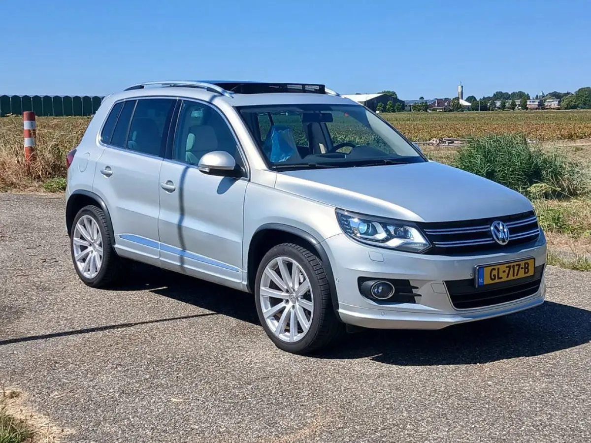 2.0 TSI Sport&Style 4motion R-line Edition 211PK Fender soundsystem
