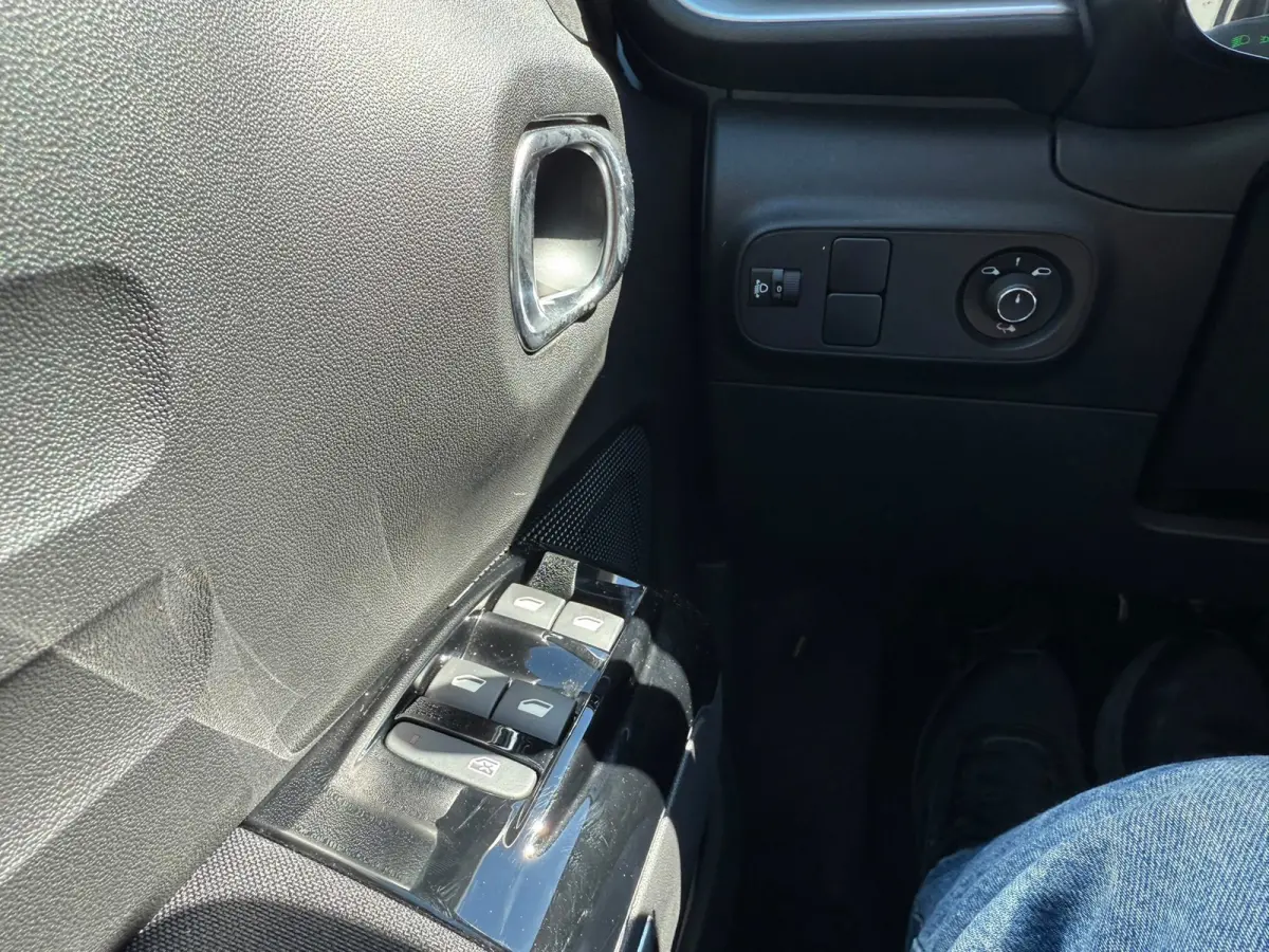 1.2 PureTech Feel, Facelift, Navi, Dealer auto, 1ste eigenaar, INC BTW