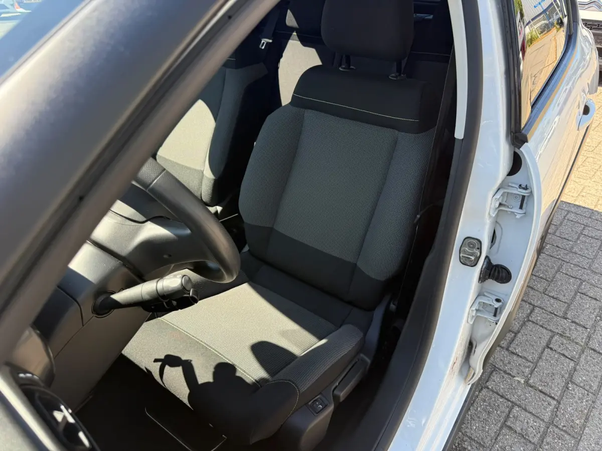 1.2 PureTech Feel, Facelift, Navi, Dealer auto, 1ste eigenaar, INC BTW