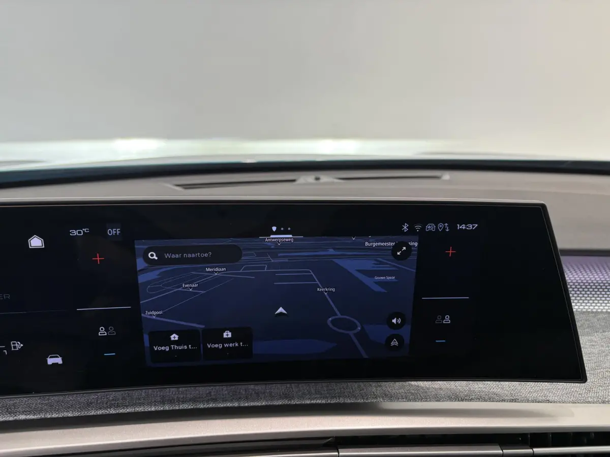 1.2 Hybrid 145 GT Exclusive Leverbaar per november