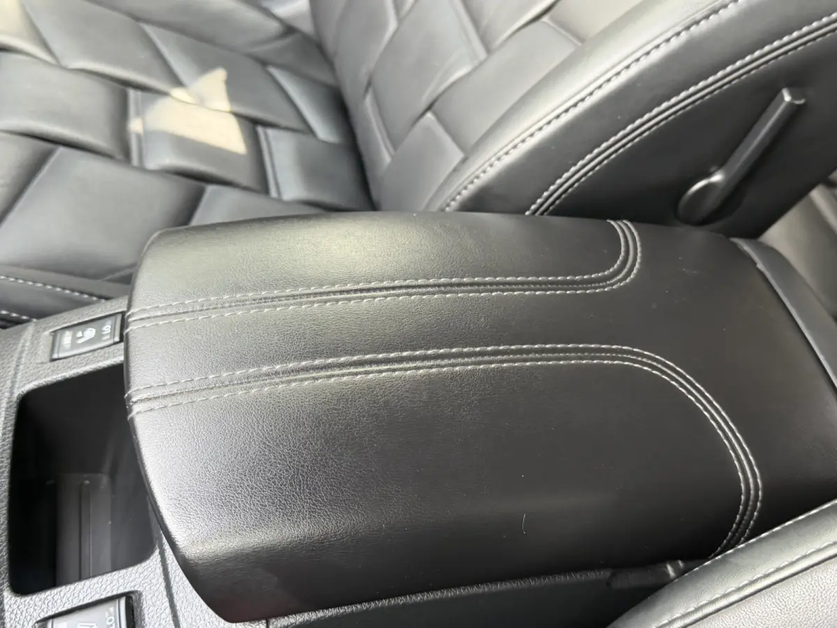 1.2 Tekna 17" Bose