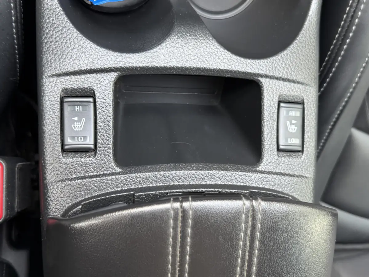 1.2 Tekna 17" Bose