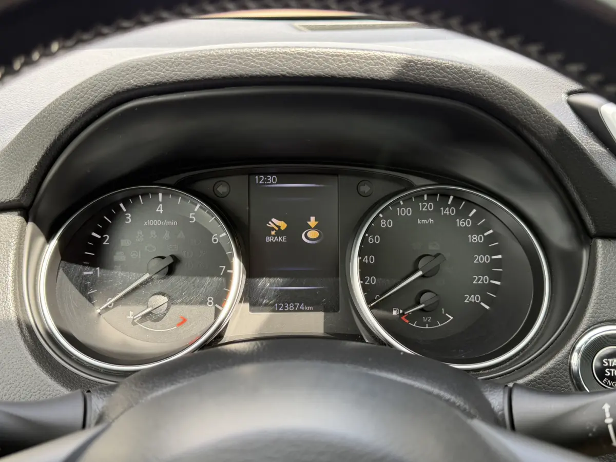 1.2 Tekna 17" Bose