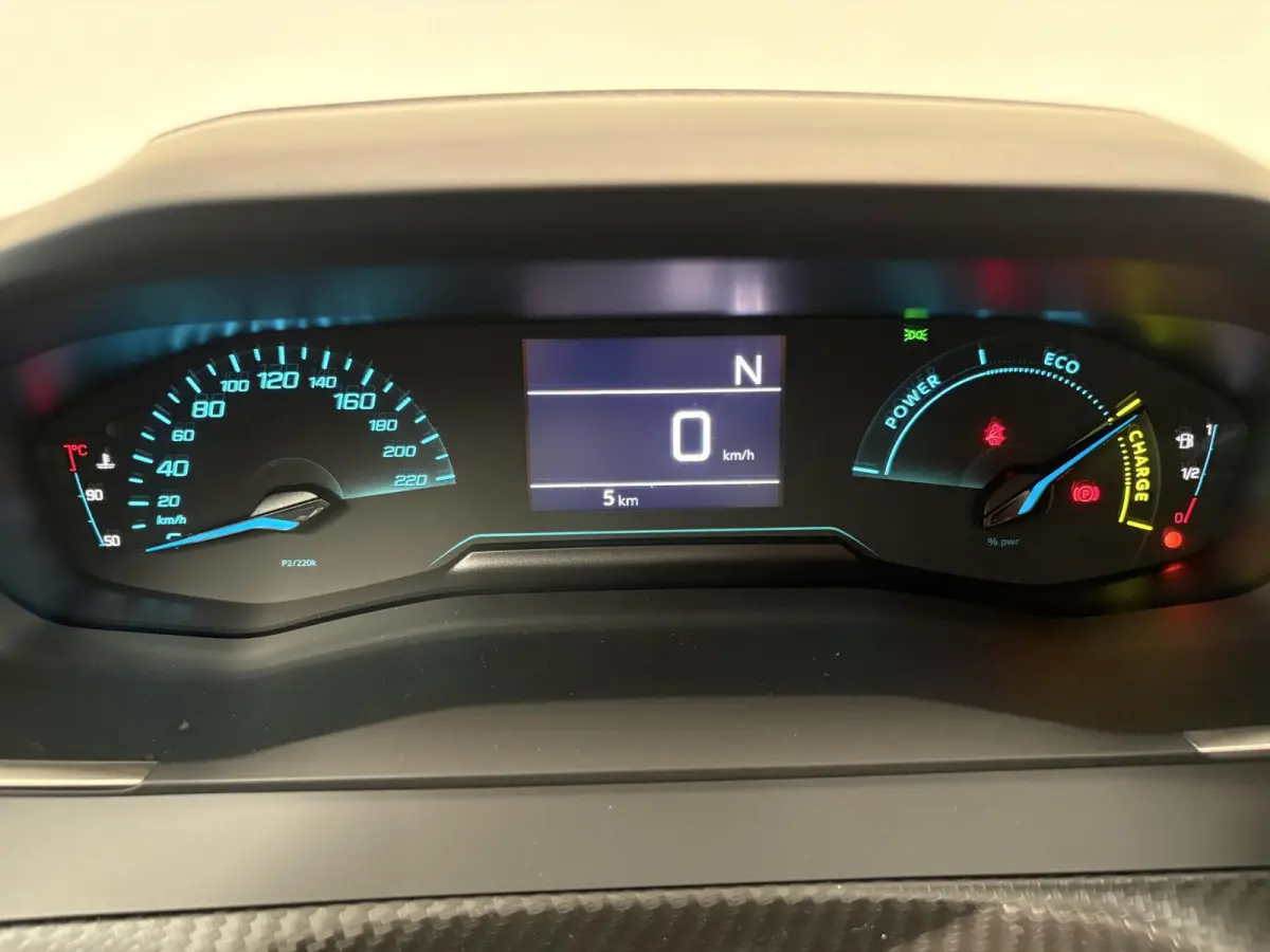 1.2 Hybrid 110 Business Leverbaar per november