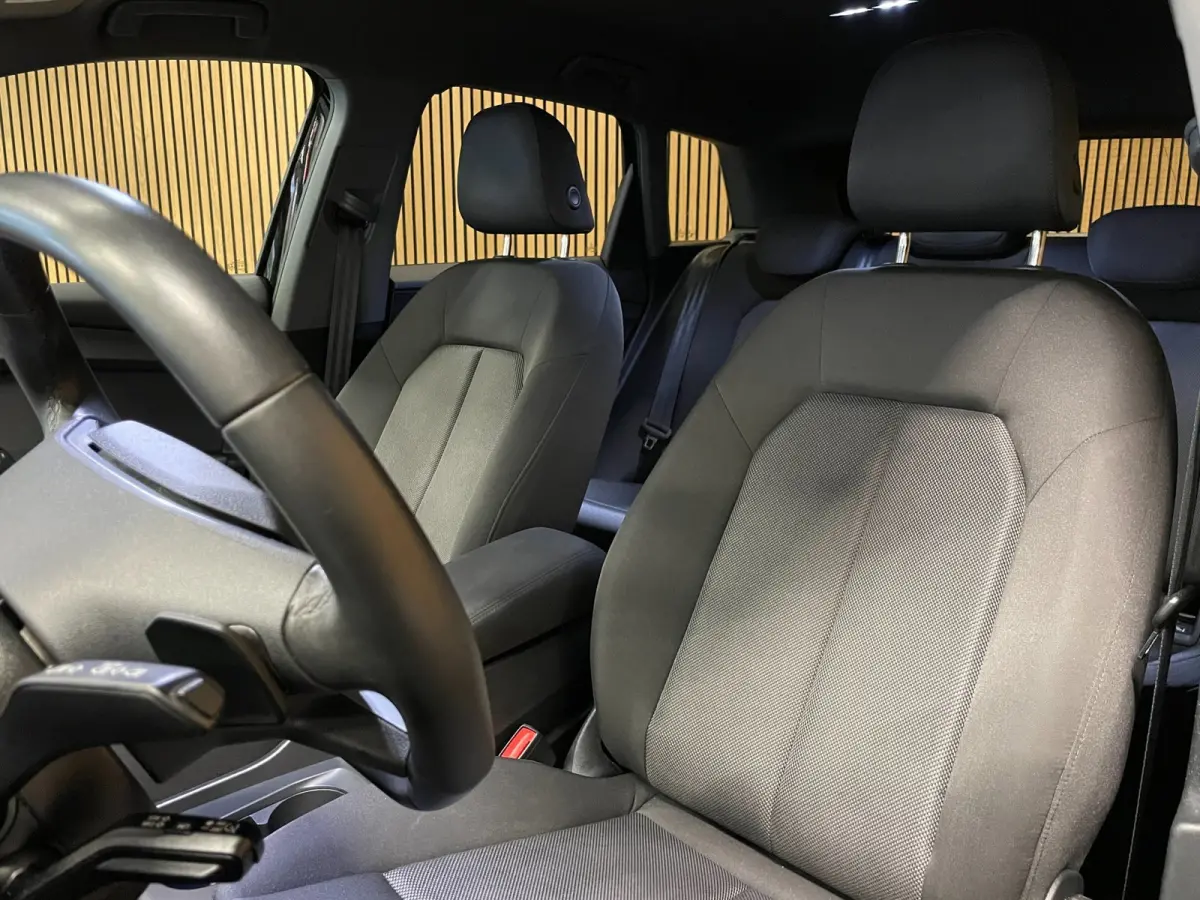 35|FULL BLACK EDITION|86% SOH|20''LMV|ACC|APPLE CARPLAY|STOELVERWARMING|NAVIGATIE|NL-AUTO|NAP|1e EIGENAAR|MARGE|