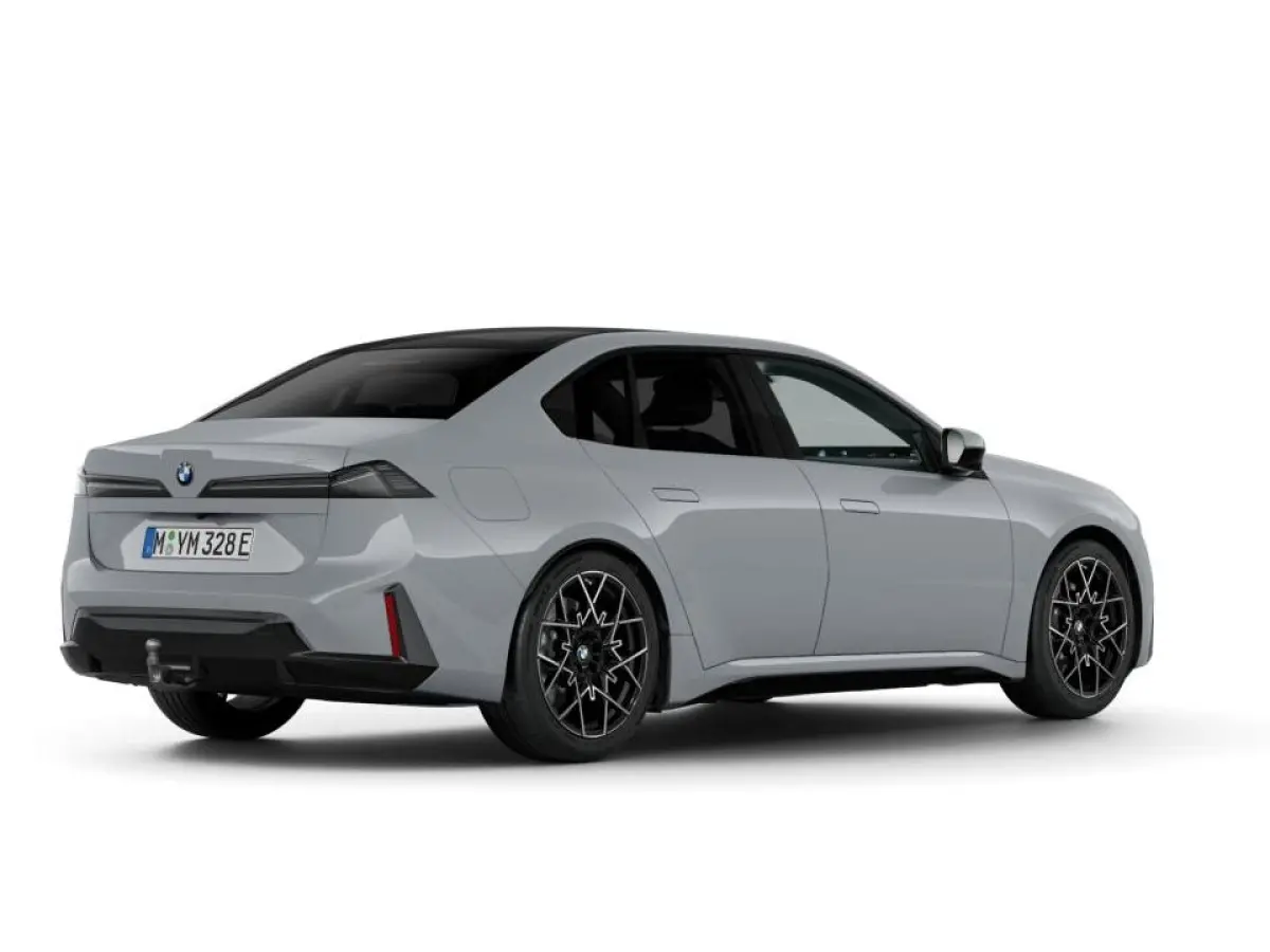 50 xDrive First Edition M Sportpakket | Innovation Pack | Digital Pack | Panoramadak | Trekhaak