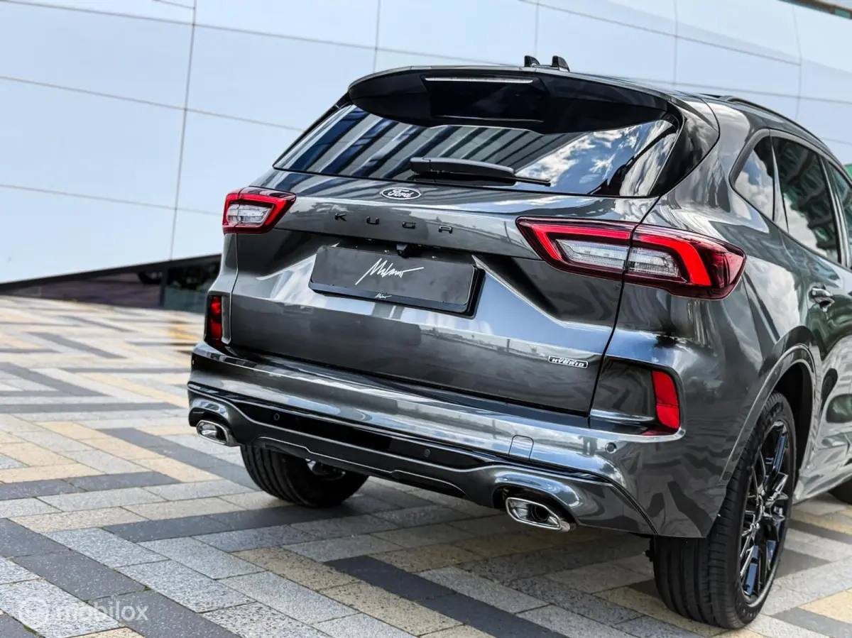 2.5 PHEV ST-Line X |Pano |360 |HUD |BTW