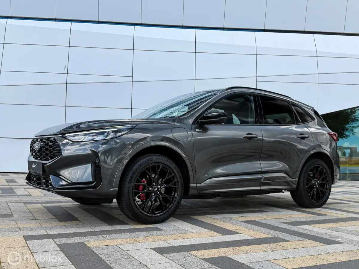 2.5 PHEV ST-Line X |Pano |360 |HUD |BTW