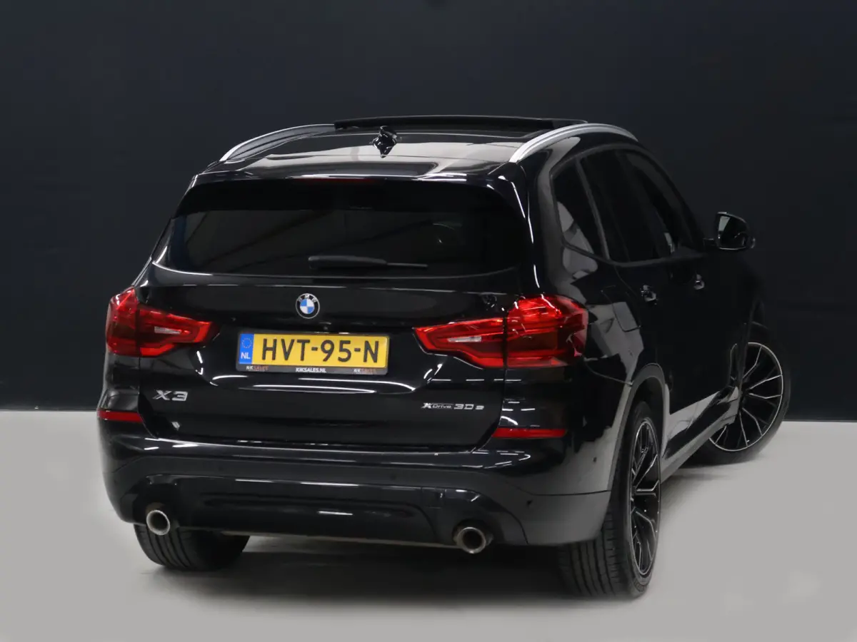 xDrive30e High Executive [SCHUIFKANTELDAK, APPLE CARPLAY, ANDROID, STOELVERWARMING, VOL LEDER, ELEKTRISCHE ACHTERKLEP, PDC V+A, CRUISE CONTROL, GROOT NAVIGATIE, 3-ZONE CLIMATE, DIGITAL DASH,