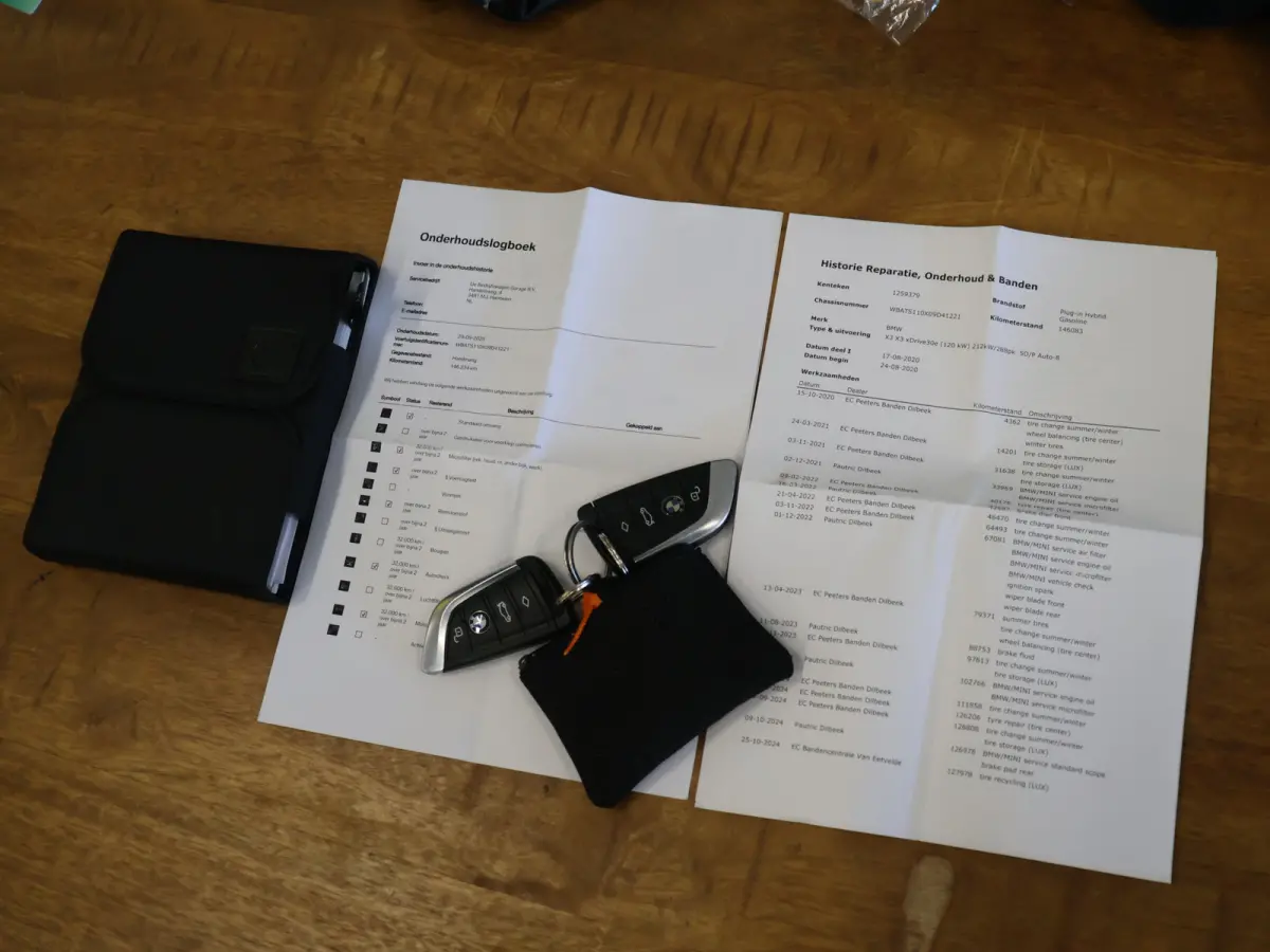 xDrive30e High Executive [SCHUIFKANTELDAK, APPLE CARPLAY, ANDROID, STOELVERWARMING, VOL LEDER, ELEKTRISCHE ACHTERKLEP, PDC V+A, CRUISE CONTROL, GROOT NAVIGATIE, 3-ZONE CLIMATE, DIGITAL DASH,