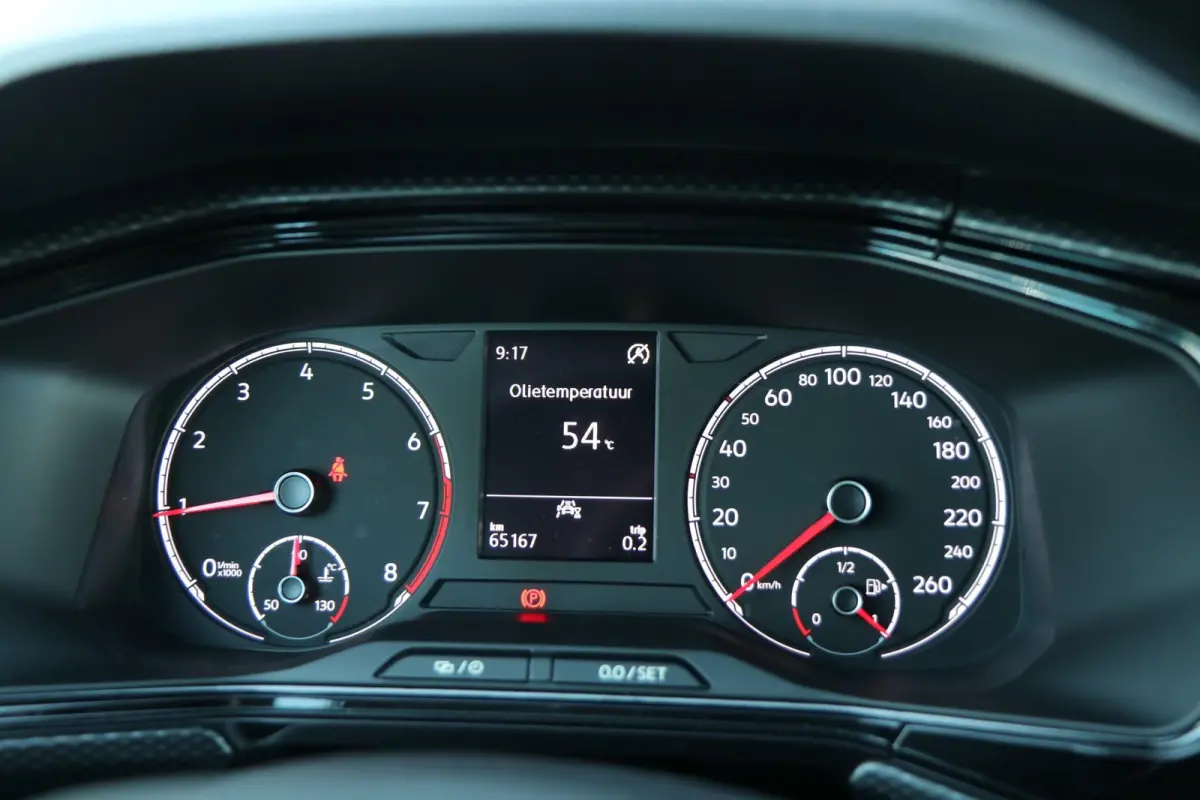 1.0 TSI 95 pk Life | Trekhaak | Apple Carplay/Android Auto | Parkeersensoren | Adaptive Cruise Control |