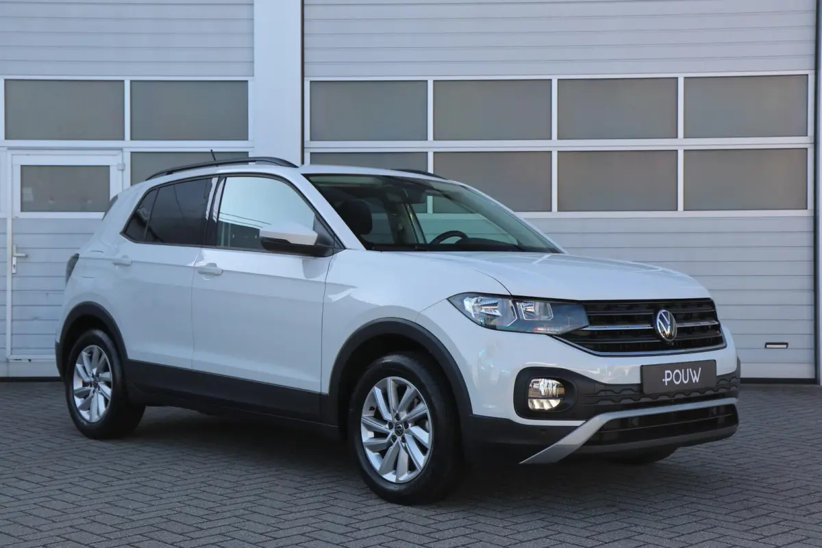 1.0 TSI 95 pk Life | Trekhaak | Apple Carplay/Android Auto | Parkeersensoren | Adaptive Cruise Control |