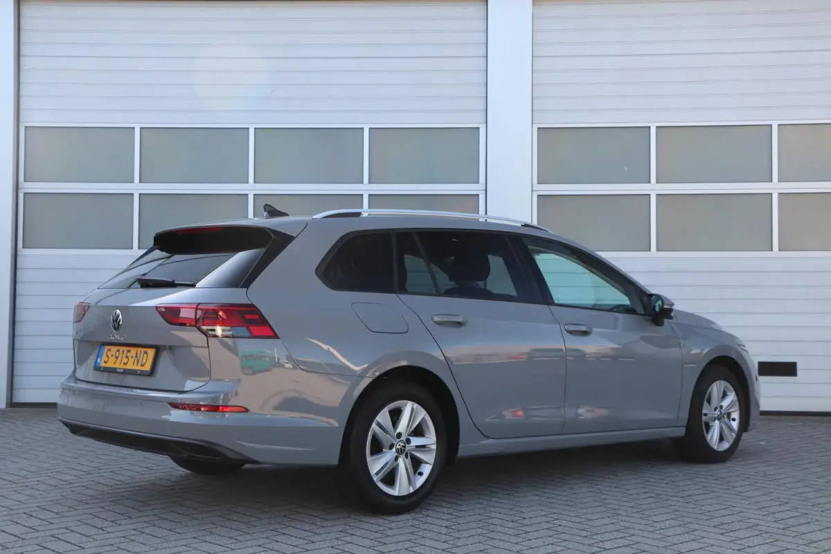 1.0 TSI 110pk Life | Navigatie | Achteruitrijcamera | Apple Carplay & Android Auto