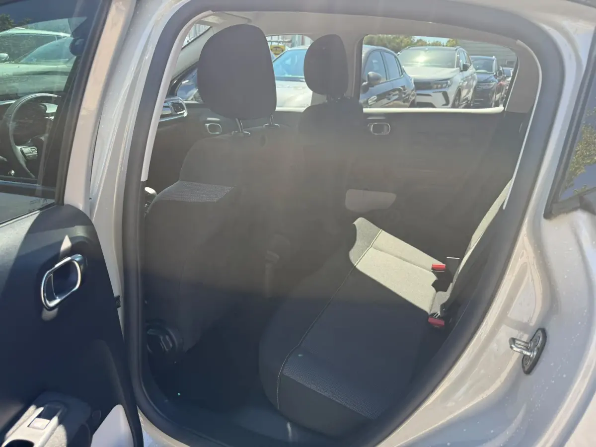 1.2 PureTech Feel, Facelift, Navi, Dealer auto. INC BTW, 1ste eigenaar