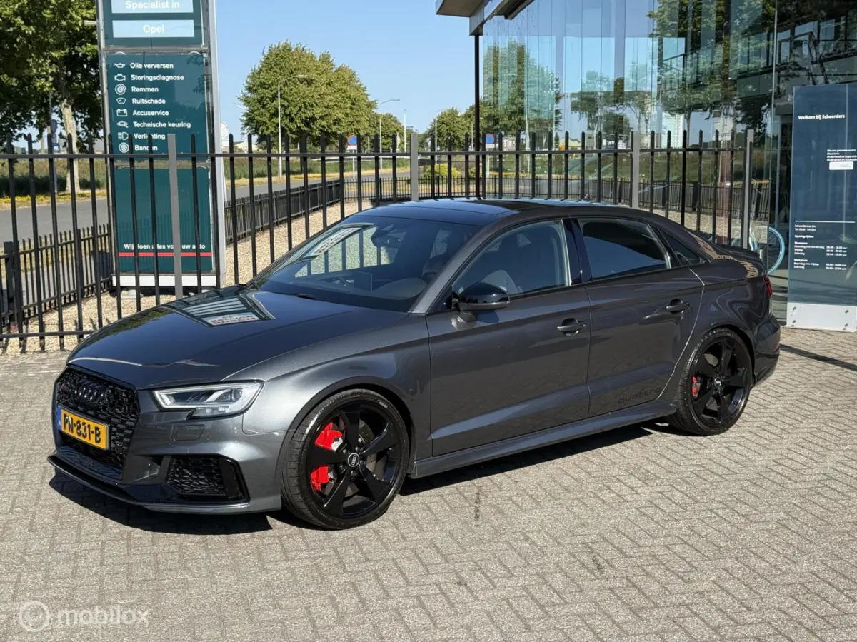 RS3 2.5 TFSI quattro NL auto + History | Full Option