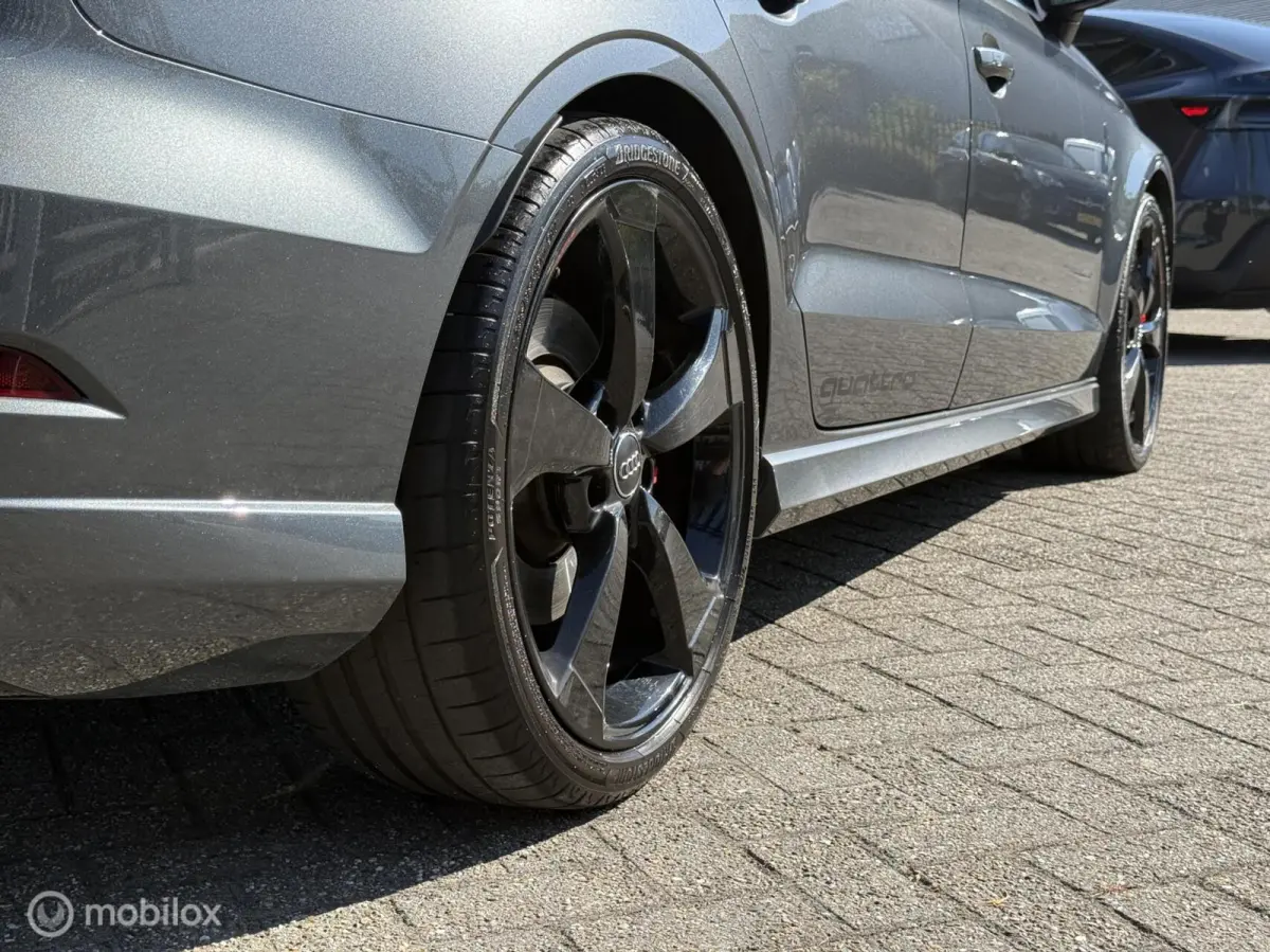 RS3 2.5 TFSI quattro NL auto + History | Full Option
