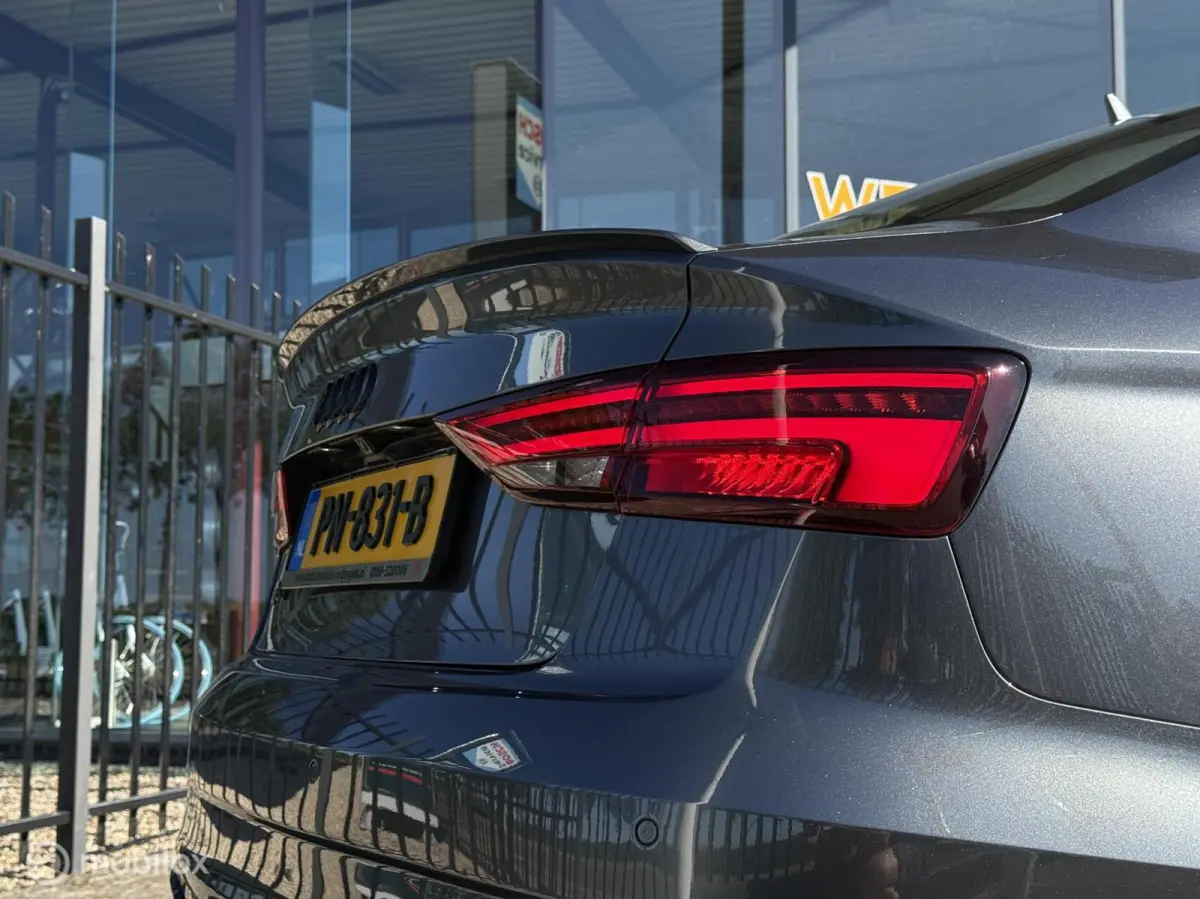 RS3 2.5 TFSI quattro NL auto + History | Full Option