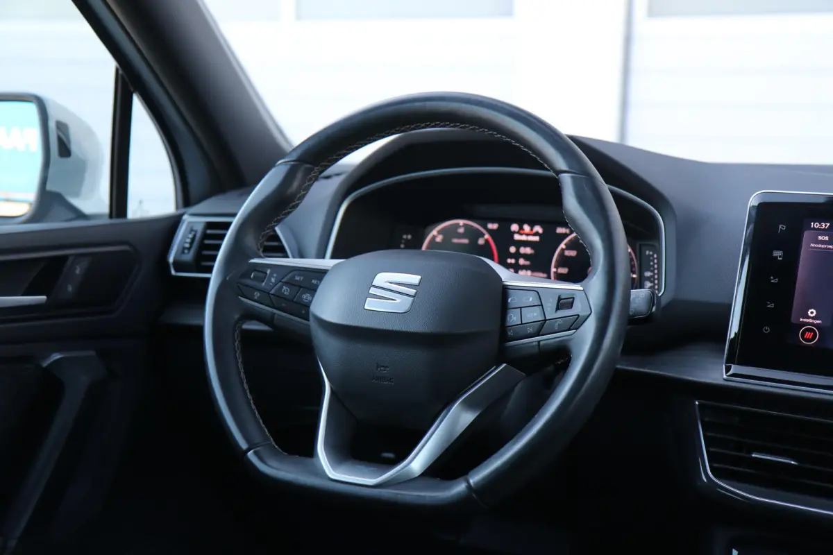 1.4 TSI e-Hybrid 245pk PHEV Xcellence | SoH 90% | Trekhaak | Panoramadak | Navigatie | Achteruitrijcamera
