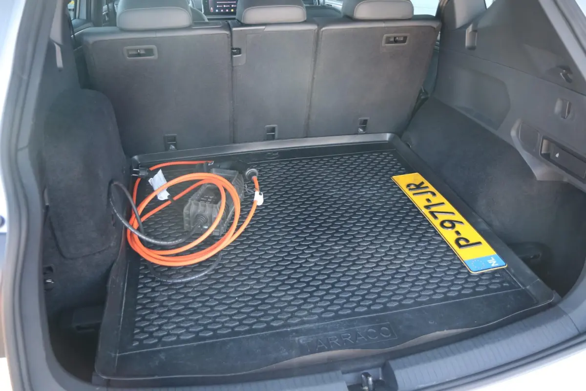 1.4 TSI e-Hybrid 245pk PHEV Xcellence | SoH 90% | Trekhaak | Panoramadak | Navigatie | Achteruitrijcamera