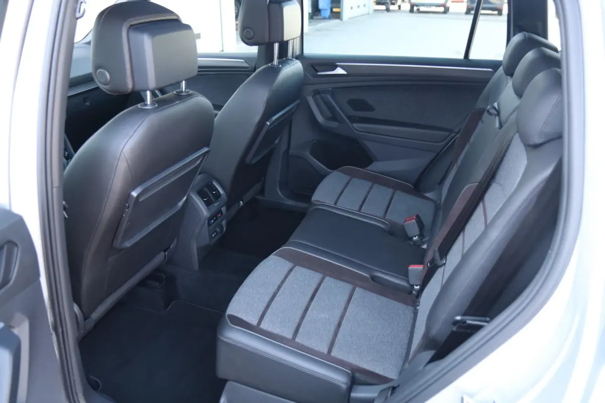 1.4 TSI e-Hybrid 245pk PHEV Xcellence | SoH 90% | Trekhaak | Panoramadak | Navigatie | Achteruitrijcamera