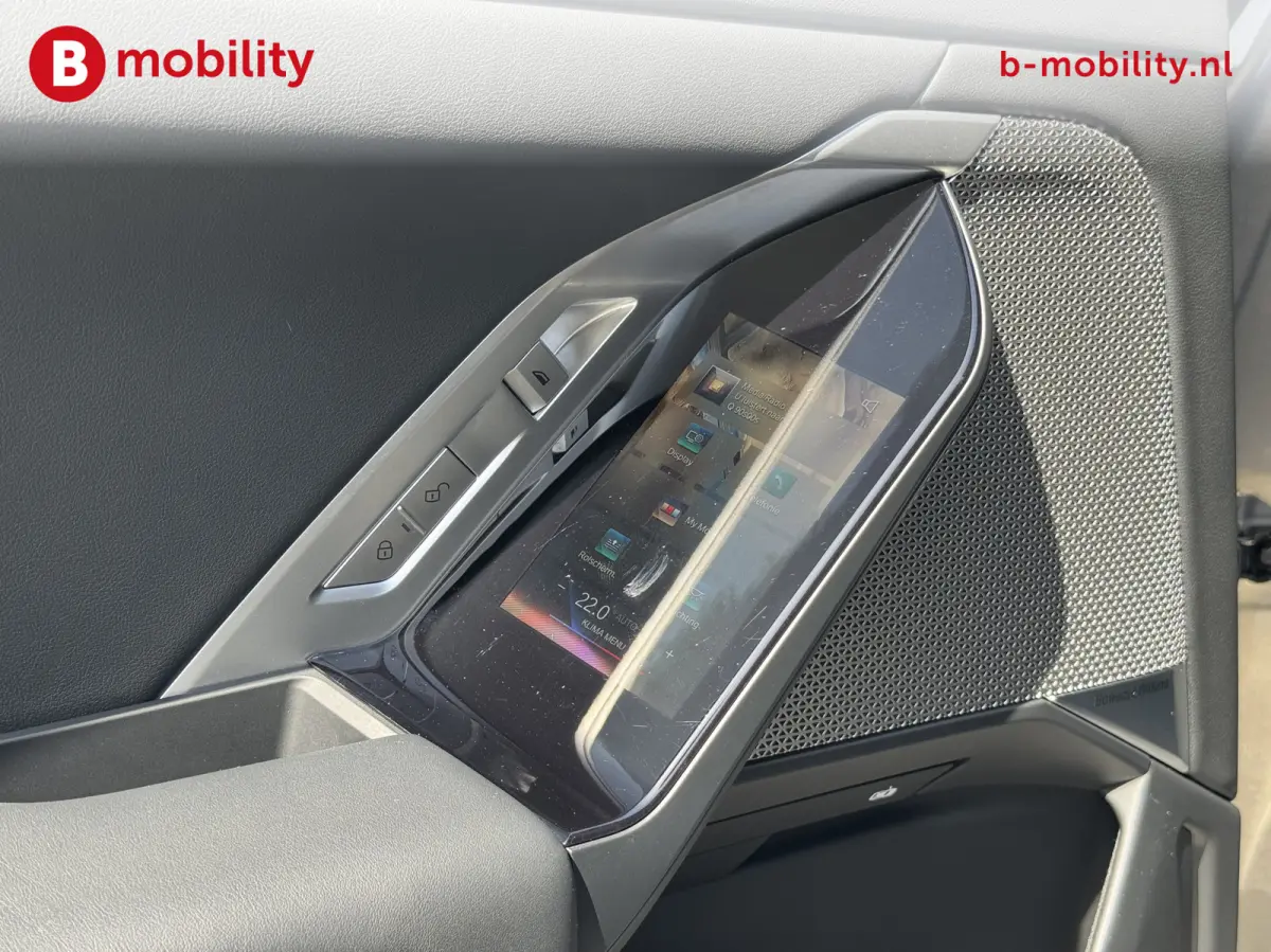 xDrive60 106 kWh M-Sport Pro Panoramadak NL Auto! | Bowers&Wilkins | Driving Assistand Professional | Stoel/ stuurverwarming | 360 Camera | Head-Up Display