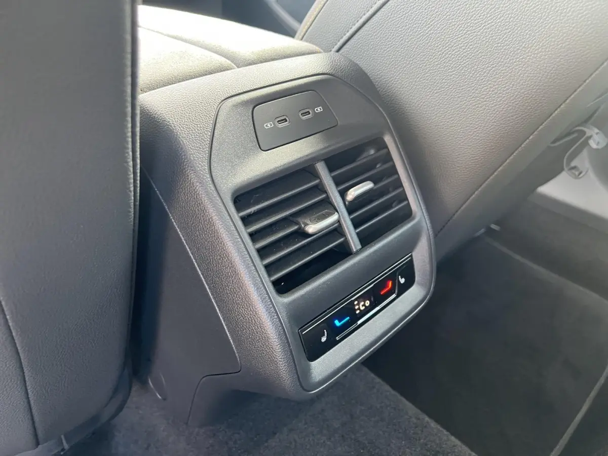 1.5 TSI PHEV Edition | 204Pk | Trekhaak | Winterpakket | ACC |
