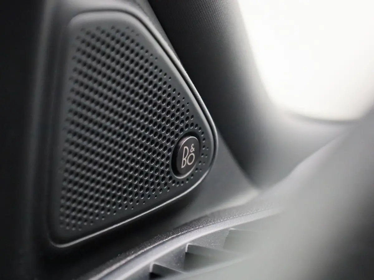 1.0 EcoBoost ST-Line X | Cruise Control | Trekhaak | B&O | Parkeersenoren Achter | Half ledere bekleding | Navigatie |