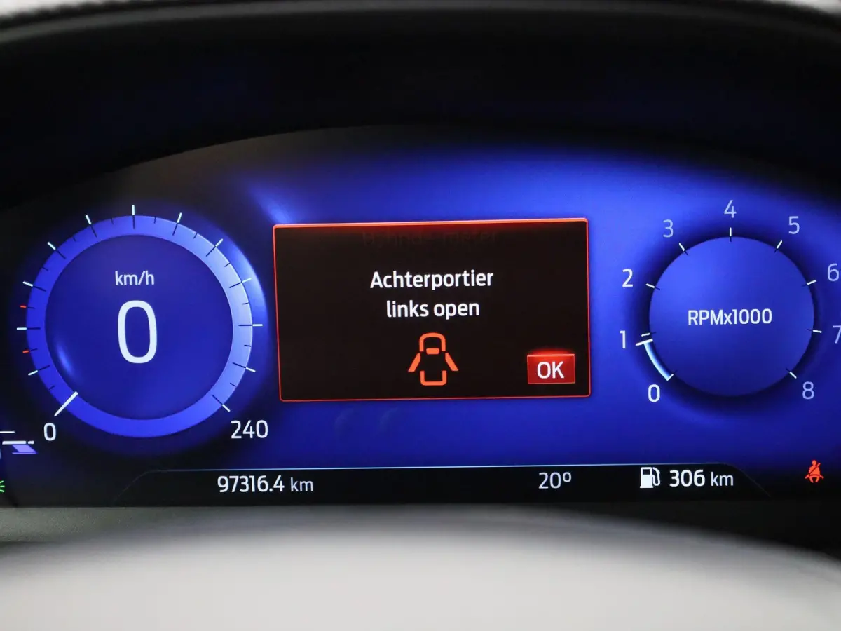 1.0 EcoBoost ST-Line X | Cruise Control | Trekhaak | B&O | Parkeersenoren Achter | Half ledere bekleding | Navigatie |