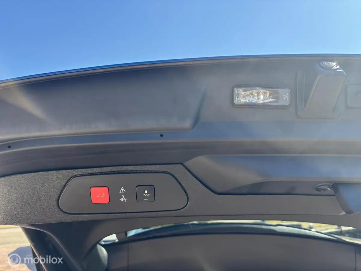 1.6 Turbo Hybrid4 Business Executive