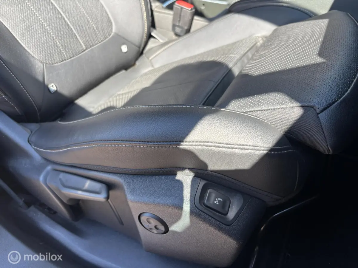 1.6 Turbo Hybrid4 Business Executive