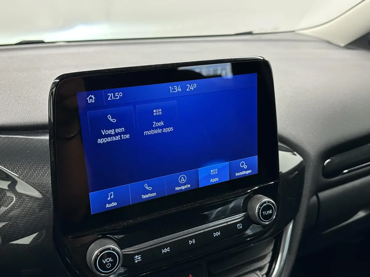 1.0 EcoBoost Titanium NAVI CRUISE LM ECC CARPLAY.