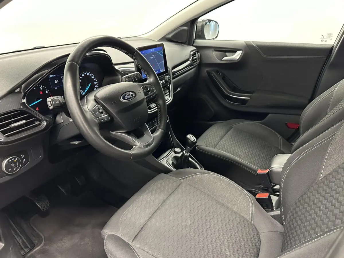 1.0 EcoBoost Titanium NAVI CRUISE LM ECC CARPLAY.