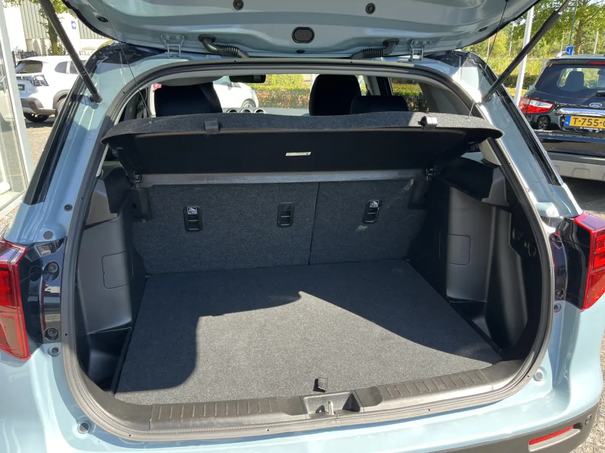 1.4 Boosterjet Smart Hybrid AllGrip Select Automaat | In meerdere kleuren uit voorraad leverbaar | Adapt. Cruise | Camera | Dodehoek | Rijstrook | Stoelverwarming | etc. etc.