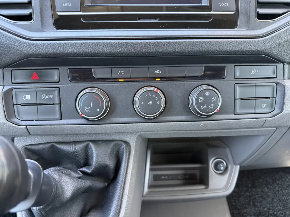 35 2.0 Standaard Hoog | Camera | Carplay | Cruisec.