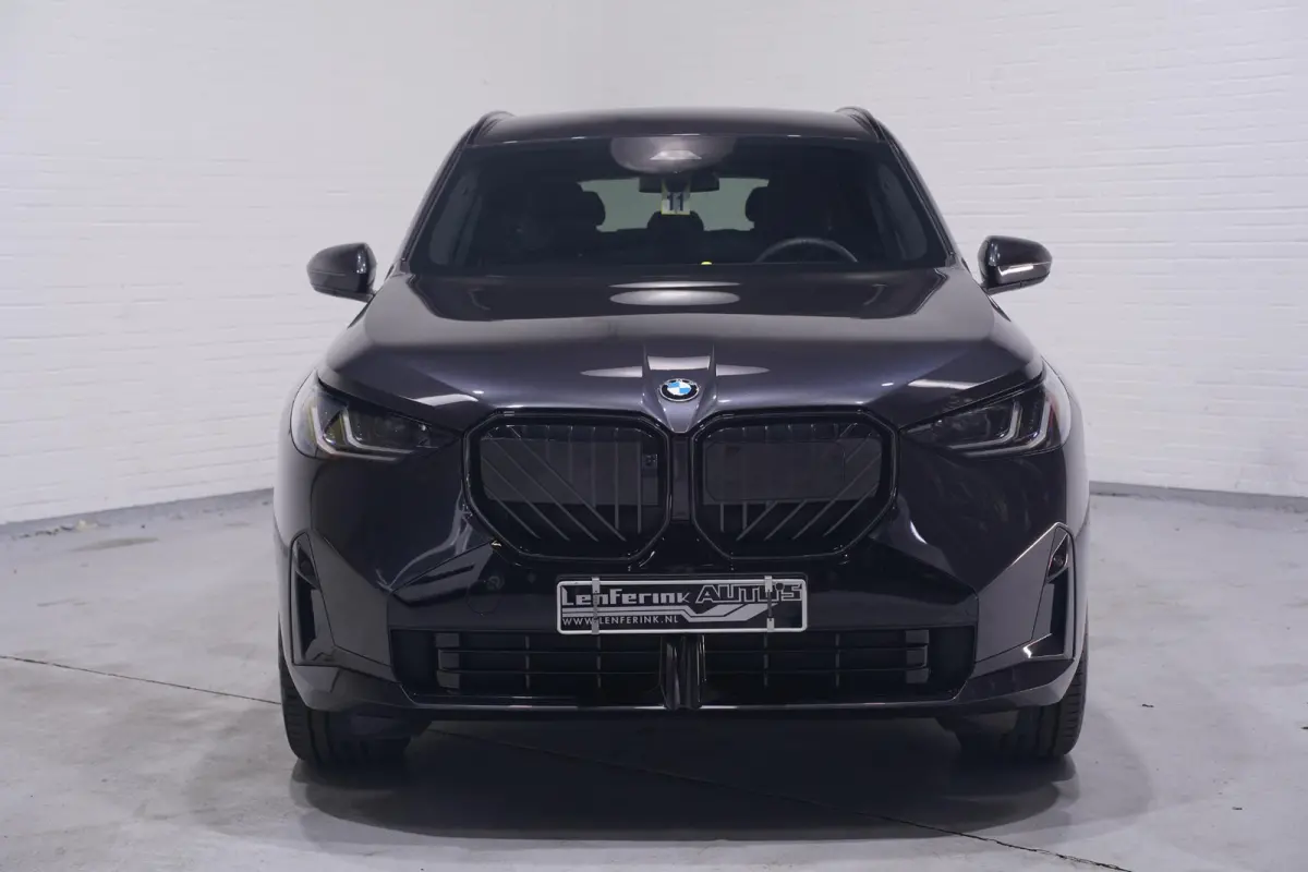 30e xDrive M Sport Pro 100% SOH Stoelverwarming v+a Stuurverwarming Stoelventilatie voor Head up display Harman/kardon Memory bestuurderstoel Apple carplay/android auto Adaptive cruise contr