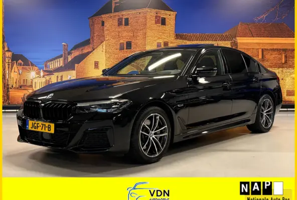 530e High Exe M-Sport Aut Schuifdak Camera LED soh 92%
